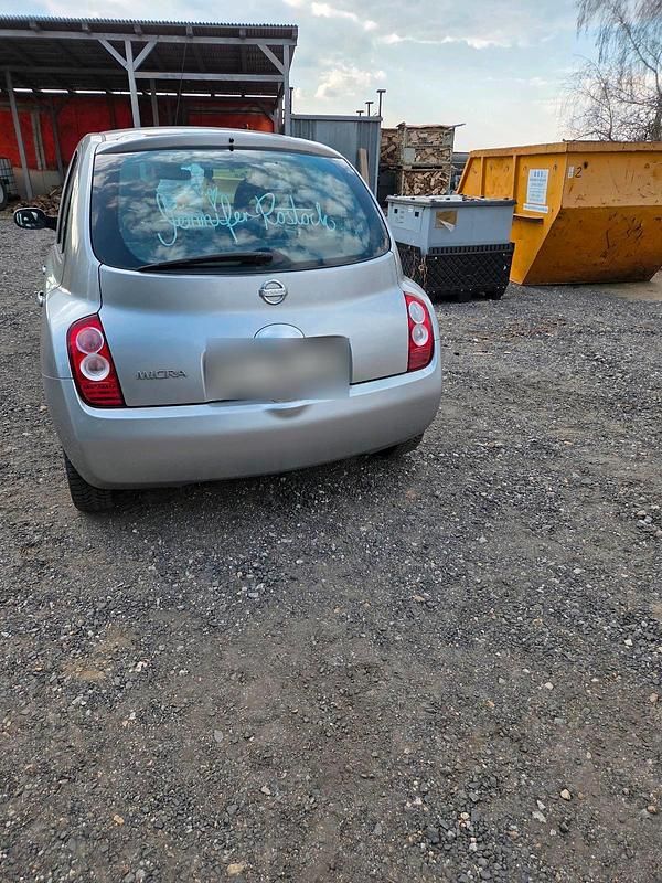 Gebraucht Nissan Micra 80 PS (58 kW) 2004 Silber Kleinwagen