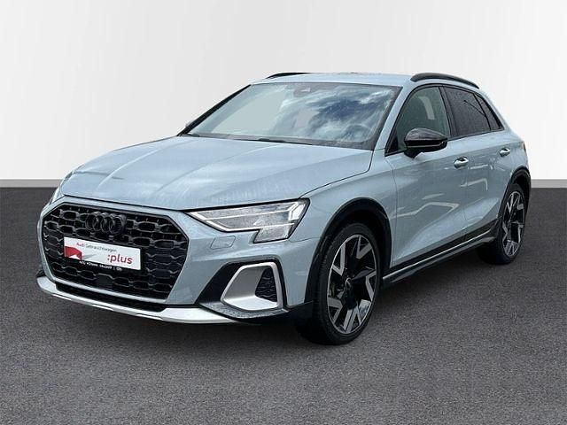 Gebraucht Audi A3 Ambiente 150 PS (110 kW) 2024 Pfeilgrau perleffekt Limousine