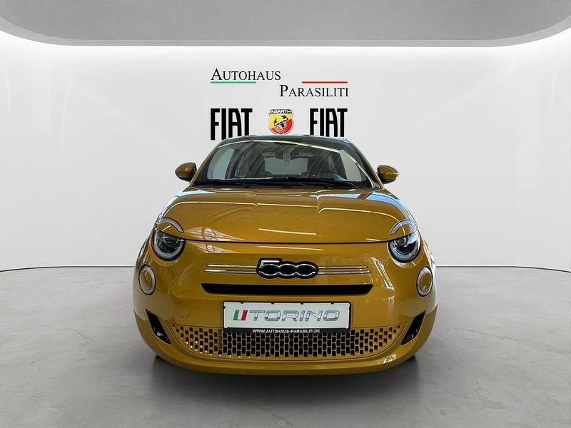Neu Fiat 500 65 PS (47 kW) 2026 Gelb Kleinwagen