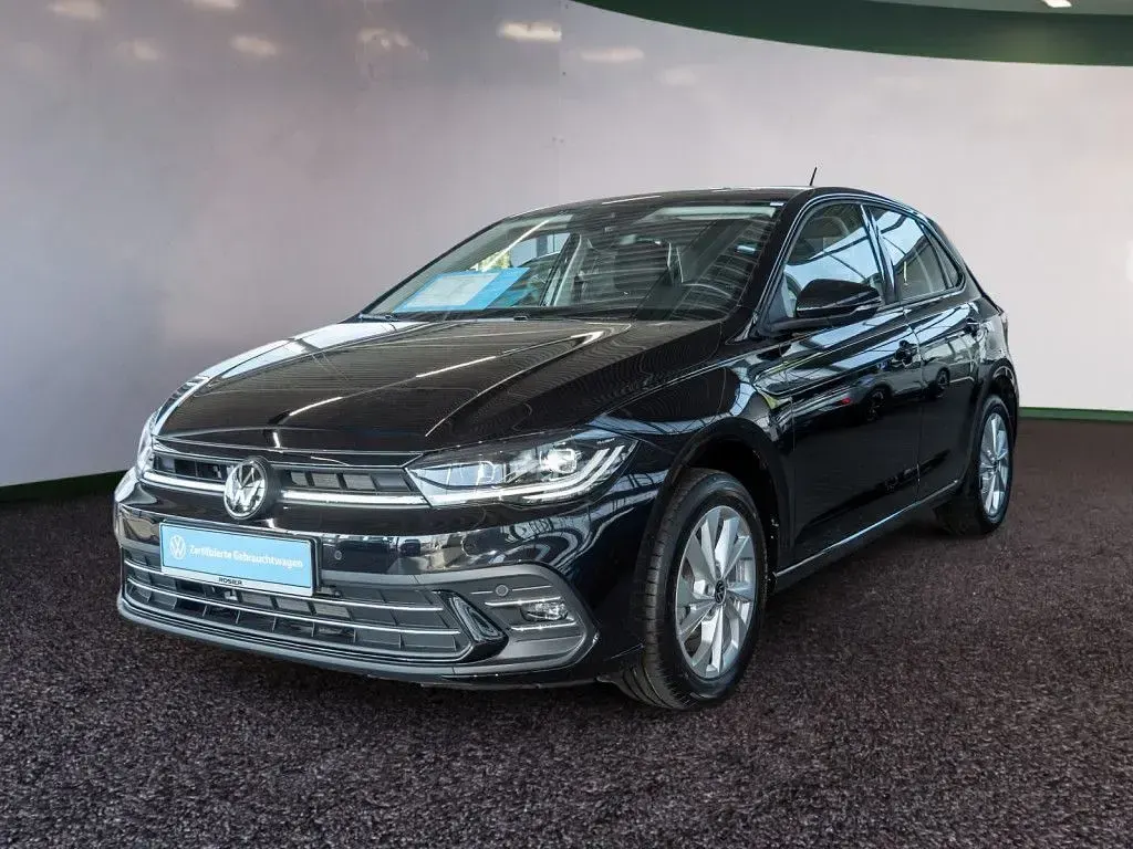 Gebraucht VW Polo Style 95 PS (69 kW) 2025 Schwarz / deep black Kleinwagen