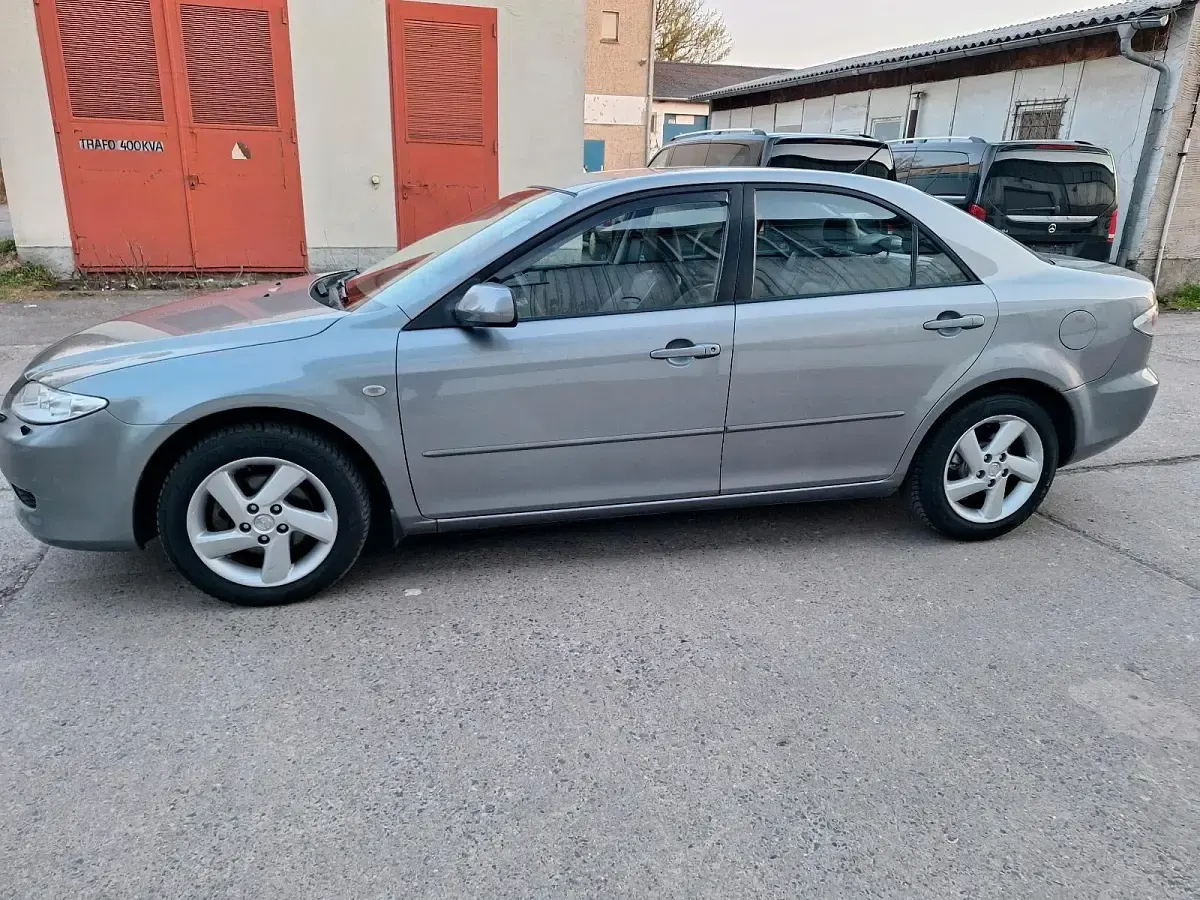 Usata Mazda 6 140 CV (102 kW) 2004 Grigio Berlina