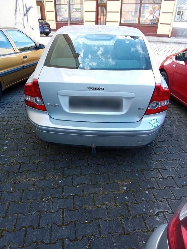 Gebraucht Volvo S40 109 PS (80 kW) 2005 Silber Limousine