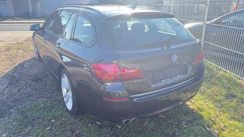 Gebraucht BMW 530 Luxury Line 258 PS (189 kW) 2016 Kombi