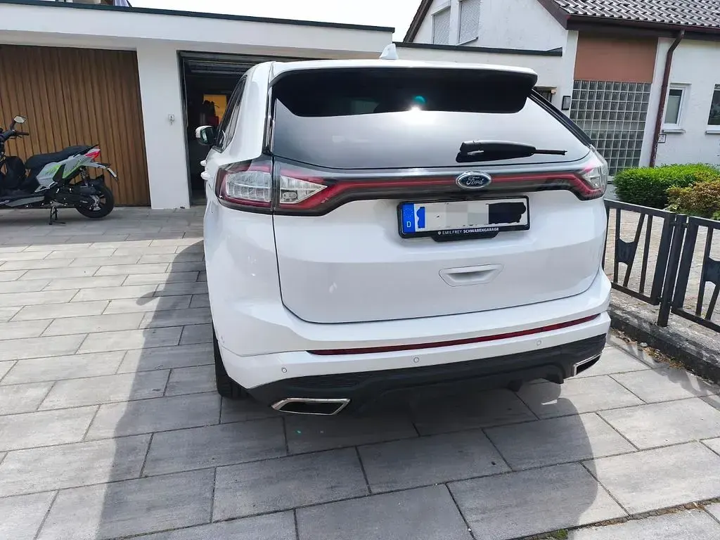 Gebraucht Ford Edge ST-Line 209 PS (153 kW) 2017 Weiß SUV