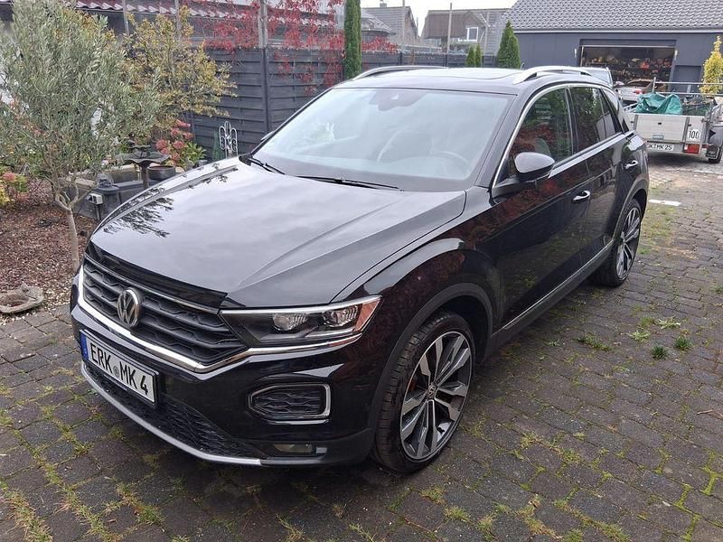 Schwarz Gebraucht 2018 VW T-Roc Sport SUV | 22.999 € (Fairer Preis) - Bild 1/4