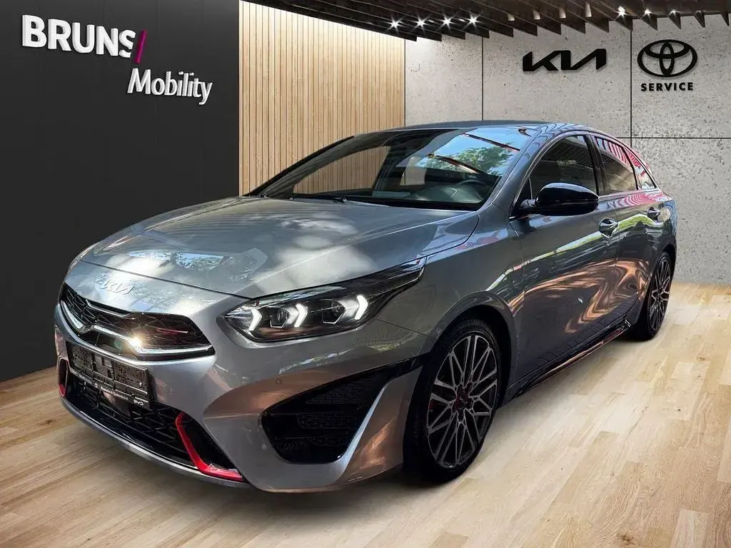 Gebraucht Kia ProCeed GT 204 PS (150 kW) 2022 Silber Kombi