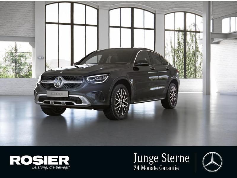 Grau / graphitgrau Gebraucht 2021 Mercedes GLC300 Coupé | 41.990 € (Guter Preis) - Bild 1/4