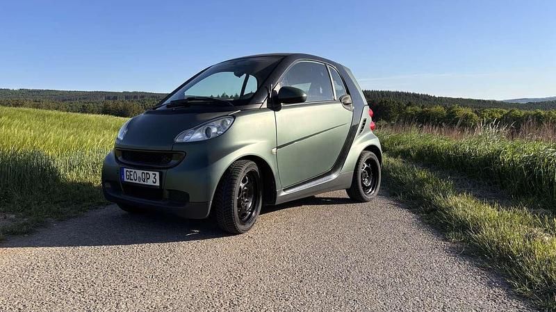 Schwarz Gebraucht 2009 Smart ForTwo Coupé Kleinwagen | 2.999 € (Fairer Preis) - Bild 1/4