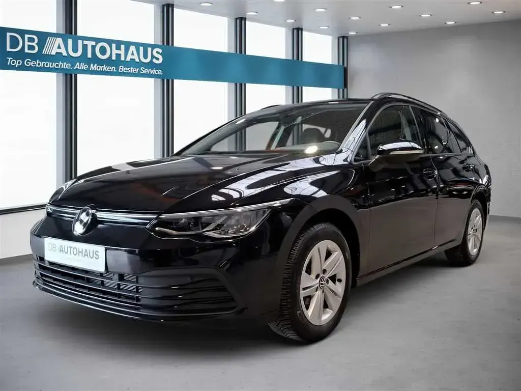 Gebraucht VW Golf VIII Life 110 PS (80 kW) 2023 Kombi