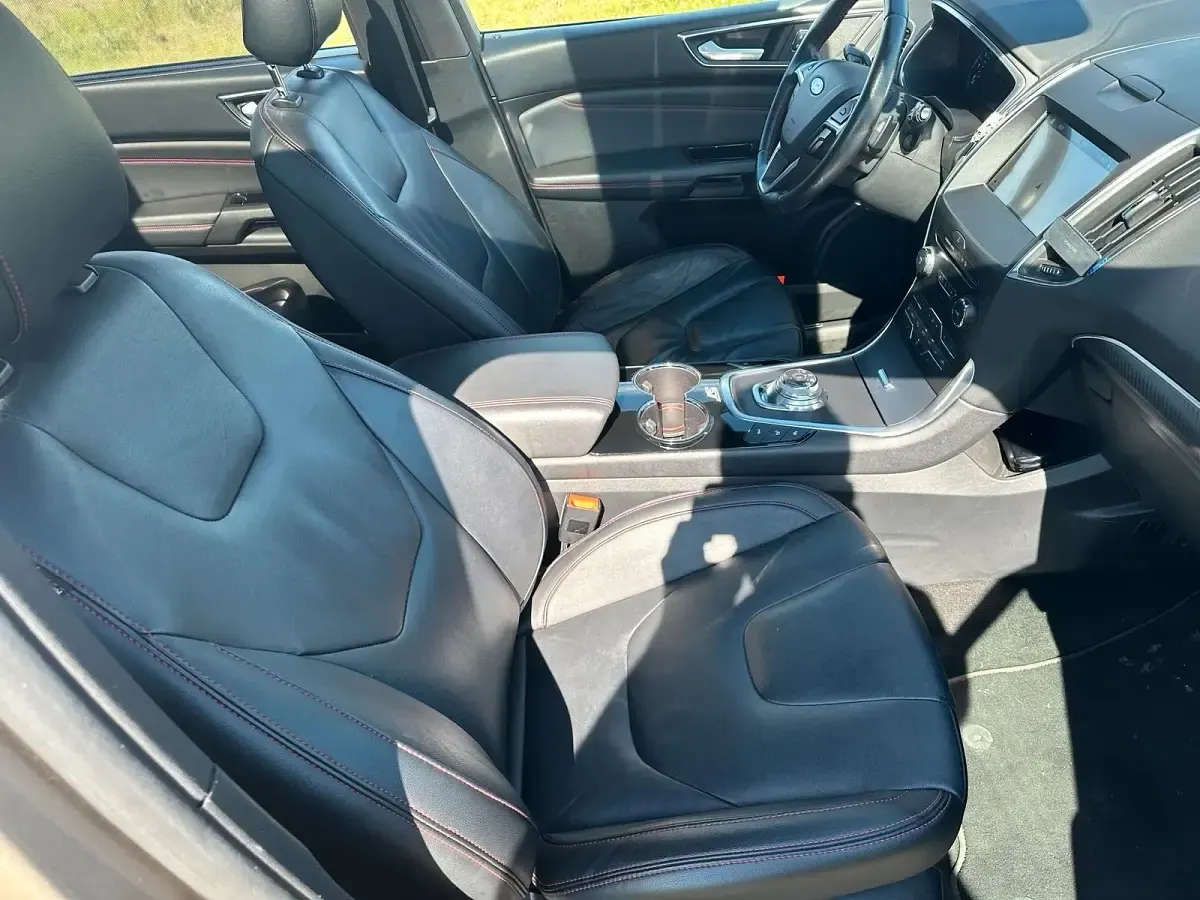 Gebraucht Ford S-MAX ST-Line 190 PS (139 kW) 2019 Grau Van / Kleinbus