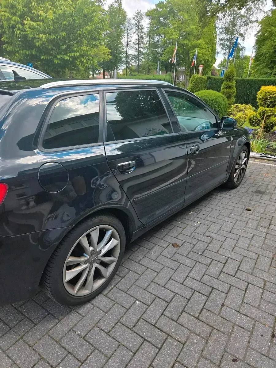 Używany Audi A3 140 KM (102 kW) 2012 Czarny Hatchback