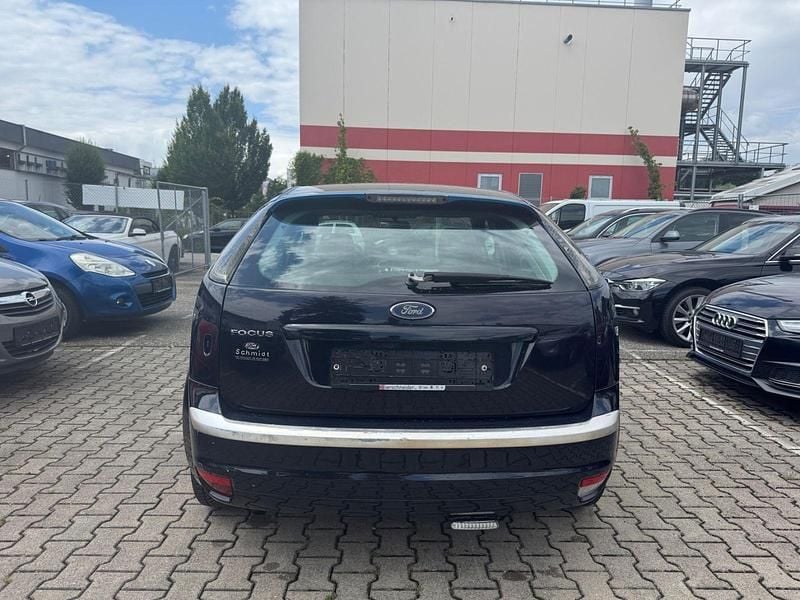 Gebraucht Ford Focus Fun X 80 PS (58 kW) 2006 Blau Kleinwagen