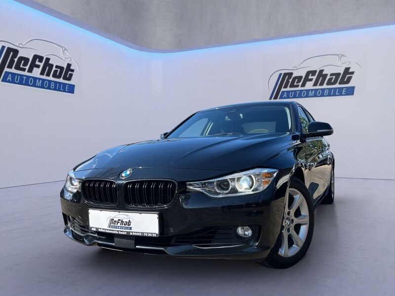 Schwarz Gebraucht 2015 BMW 330 Sport Line Limousine | 17.900 € (Guter Preis) - Bild 1/4