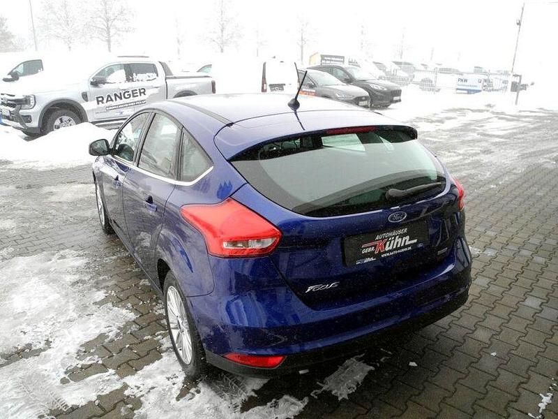 Gebraucht Ford Focus Cool & Connect 125 PS (91 kW) 2018 Indicblau metallic Limousine