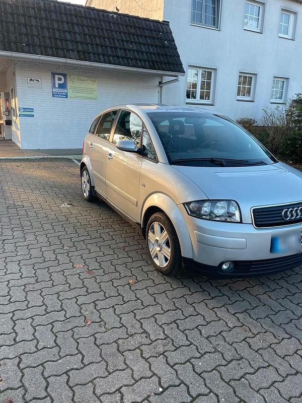 Usata Audi A2 75 CV (55 kW) 2005 Argento Utilitaria