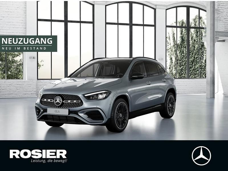 Silber / hightechsilber Gebraucht 2026 Mercedes GLA200 AMG SUV | 48.570 € - Bild 1/4