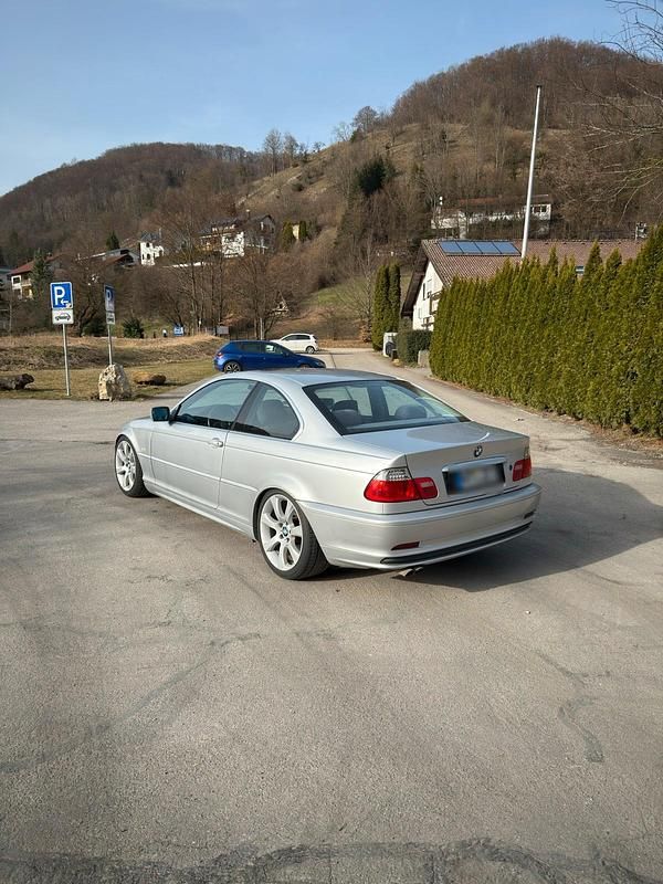 Gebraucht BMW 323 170 PS (125 kW) 2000 Silber Coupé