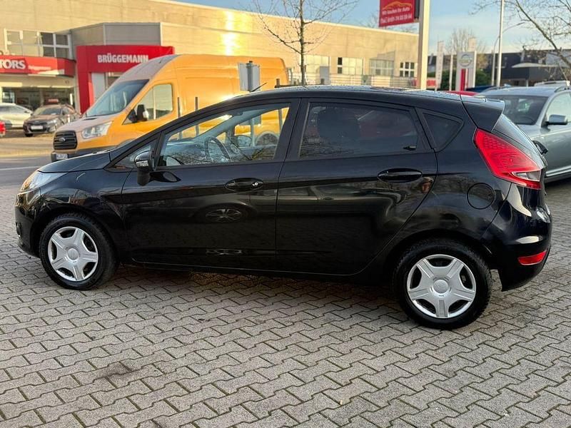 Gebraucht Ford Fiesta Viva 82 PS (60 kW) 2011 Limousine