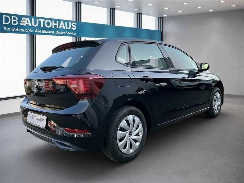 Gebraucht VW Polo Life 95 PS (69 kW) 2023 Schwarz Kleinwagen