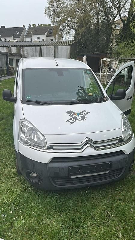 Second-hand Citroën Berlingo 90 CP (66 kW) 2015 Alb Monovolum