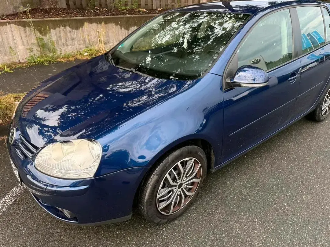 Gebraucht VW Golf V 102 PS (75 kW) 2007 Blau Limousine