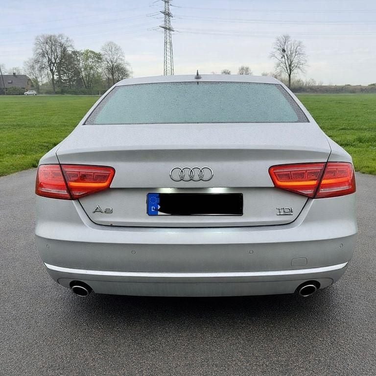 Gebraucht Audi A8 Comfort 351 PS (258 kW) 2010 Silber Limousine