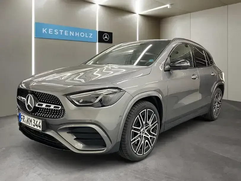 Gebraucht Mercedes GLA220 AMG 190 PS (139 kW) 2026 Mountain grau SUV