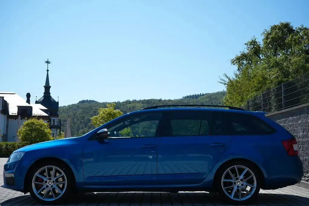 Gebraucht Skoda Octavia RS 184 PS (135 kW) 2015 Blau Kombi