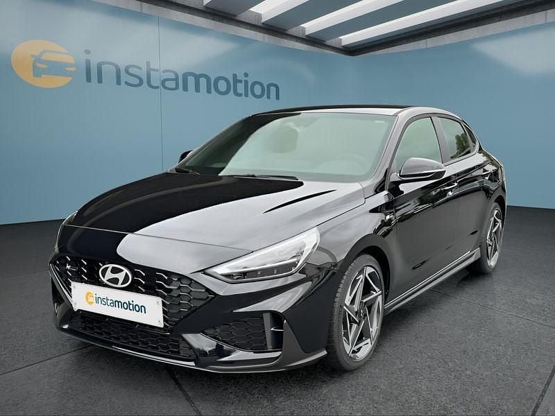 Schwarz Neu 2025 Hyundai i30 Limousine | 27.699 € (Etwas zu teuer) - Bild 1/4