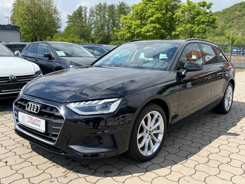 Schwarz Gebraucht 2021 Audi A4 Ambiente Kombi | 27.900 € (Fairer Preis) - Bild 1/4