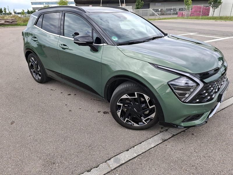 Gebraucht Kia Sportage 180 PS (132 kW) 2023 Grün SUV