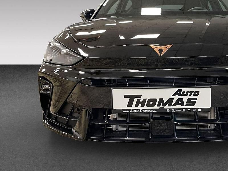 Neu Cupra Leon 150 PS (110 kW) 2026 Schwarz Limousine