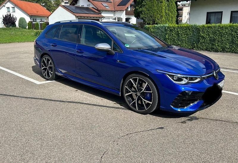 Blau Gebraucht 2021 VW Golf VIII R Kombi | 37.000 € (Fairer Preis) - Bild 1/4