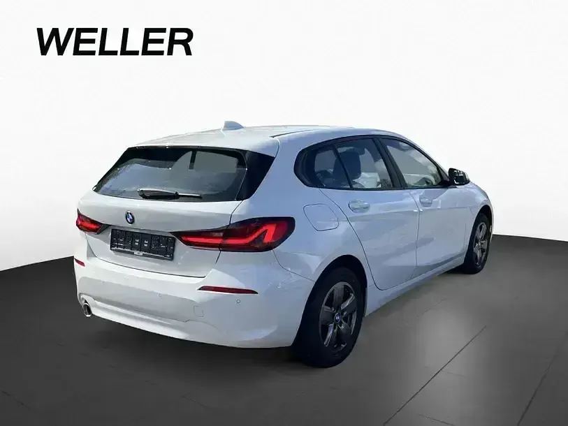 Gebraucht BMW 116 Advantage 109 PS (80 kW) 2023 Alpinweiss iii (weiß) Kleinwagen