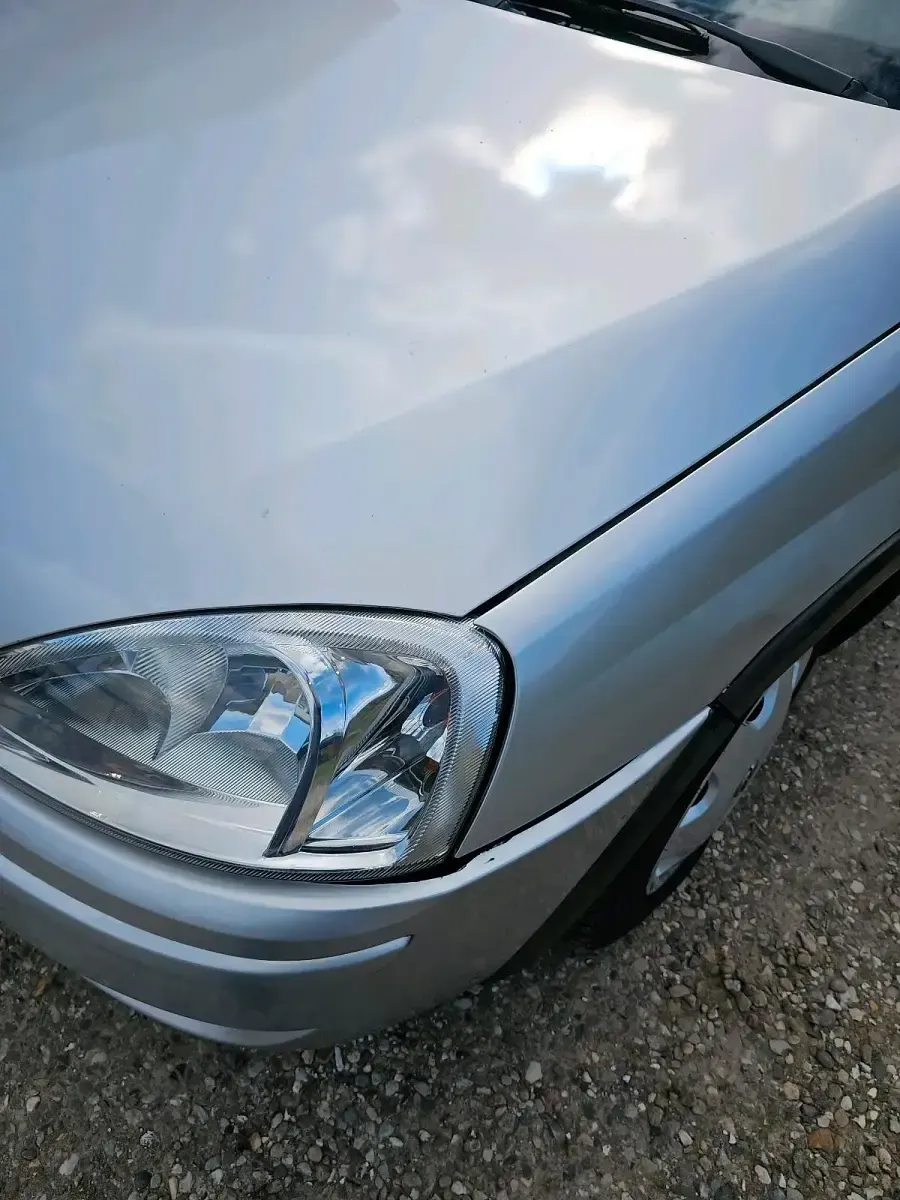 Gebraucht Opel Corsa 60 PS (44 kW) 2005 Silber Kleinwagen