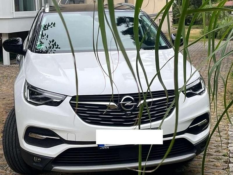 Weiß Gebraucht 2020 Opel Grandland X Elegance SUV | 19.000 € (Fairer Preis) - Bild 1/4