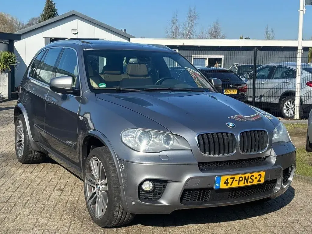 Gebraucht BMW X5 M Sport 245 PS (180 kW) 2011 Grau SUV