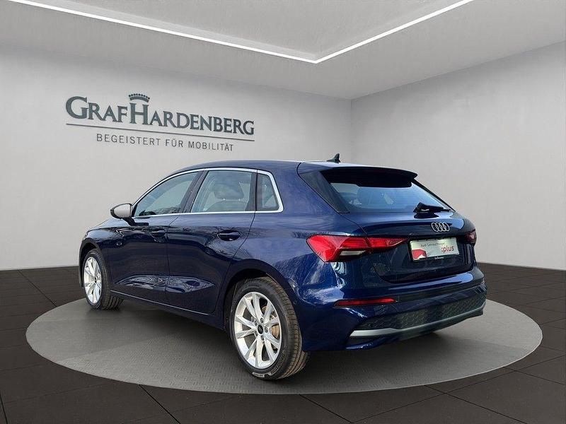 Second-hand Audi A3 Advanced Plus 150 CP (110 kW) 2025 Albastru Berlinǎ