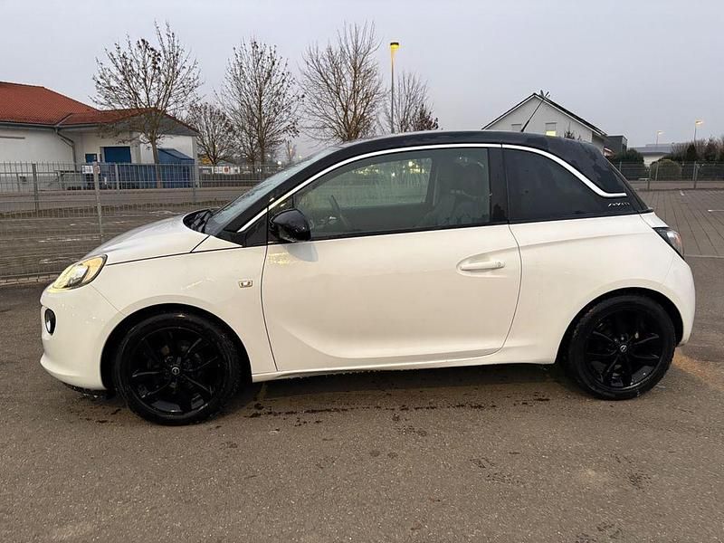Gebraucht Opel Adam 69 PS (50 kW) 2018 Weiß Kleinwagen