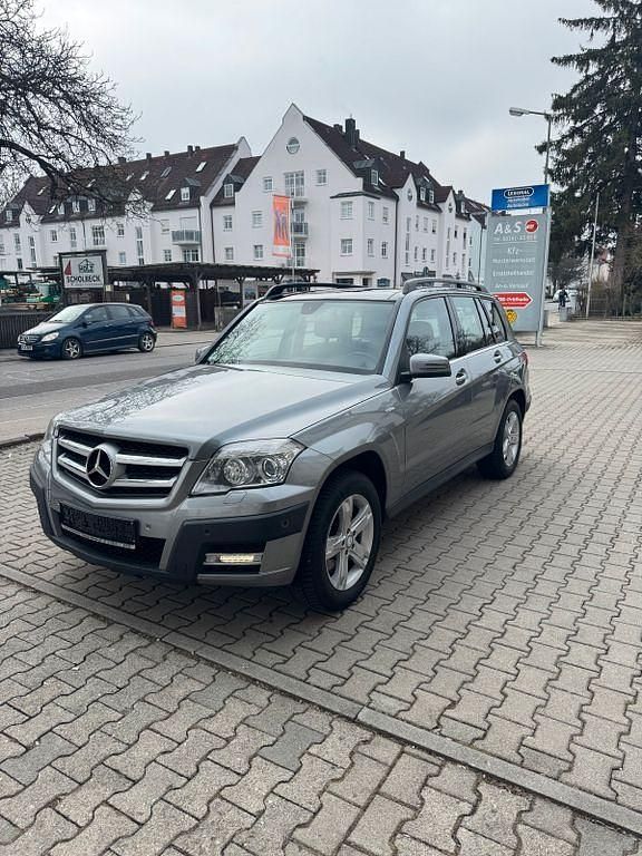 Gebraucht Mercedes GLK220 170 PS (125 kW) 2010 Silber SUV