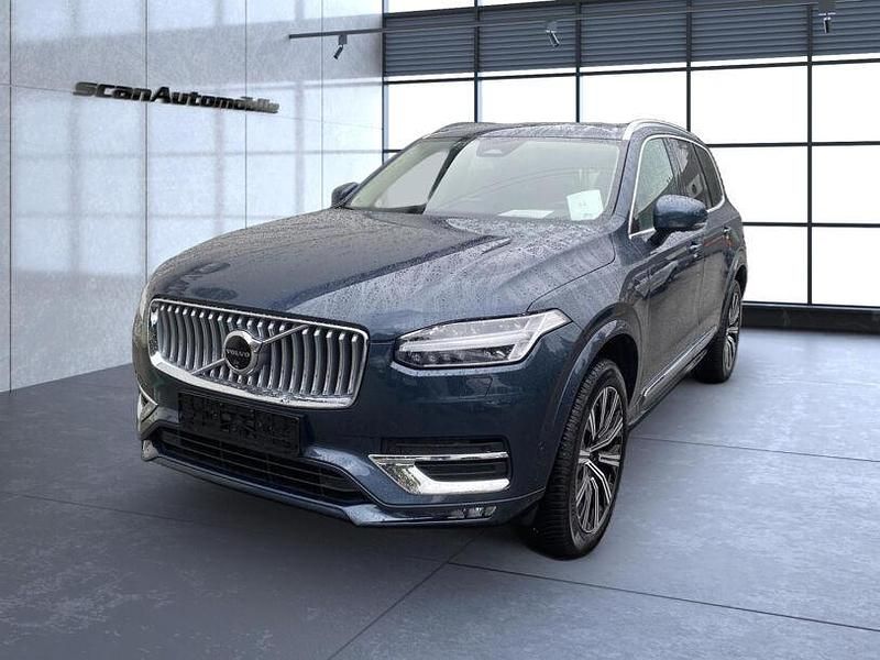 Second-hand Volvo XC90 Plus 250 CP (183 kW) 2023 Albastru SUV