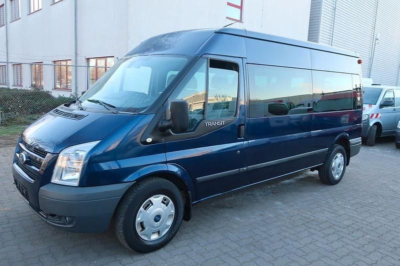 Blau Gebraucht 2011 Ford Transit Limousine | 7.600 € (Teuer) - Bild 1/4