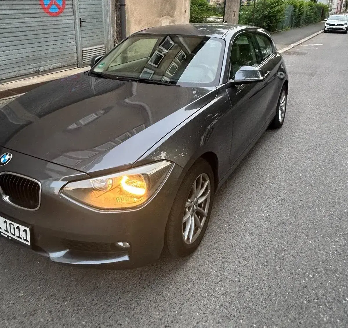 Gebraucht BMW 116 135 PS (99 kW) 2012 Grau Kleinwagen