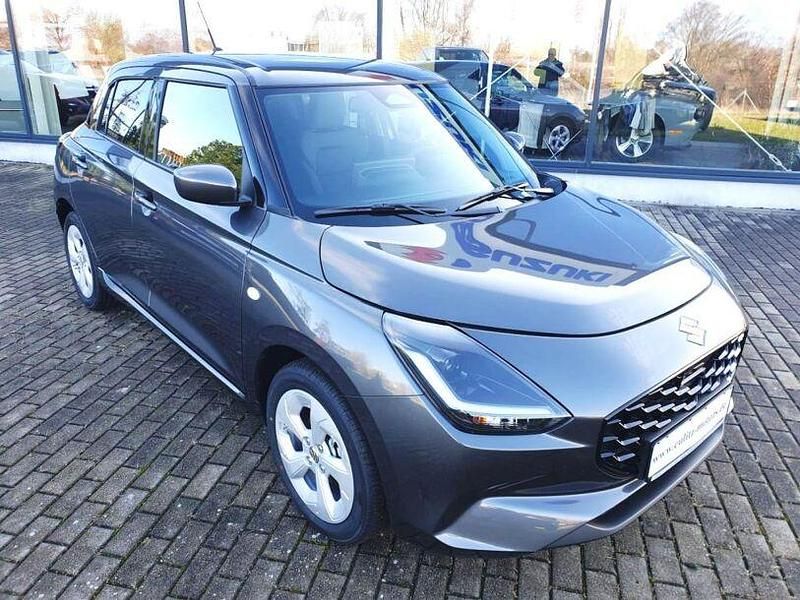 Gebraucht Suzuki Swift Comfort 83 PS (61 kW) 2024 Mineral gray metallic Kleinwagen