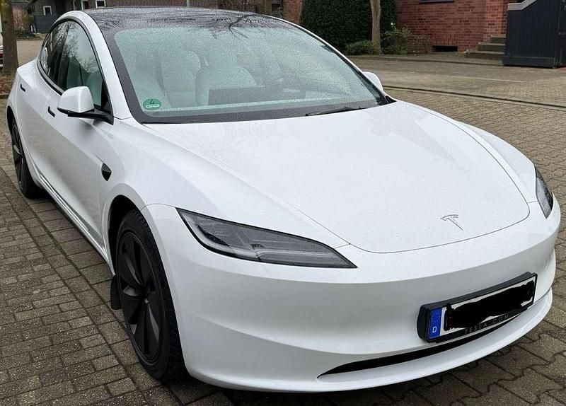 Gebraucht Tesla Model 3 Long Range AWD 324 kW (441 PS) 2023 Weiß Limousine