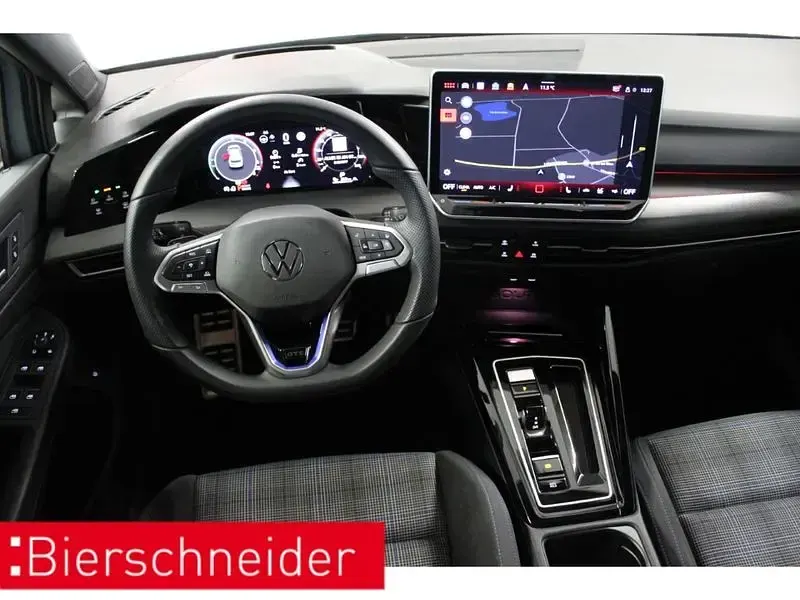 Gebraucht VW Golf VIII GTE 272 PS (200 kW) 2024 Blau Kleinwagen