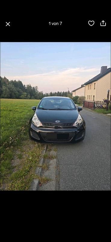 Schwarz Gebraucht 2012 Kia Rio Kleinwagen | 3.900 € (Fairer Preis) - Bild 1/4