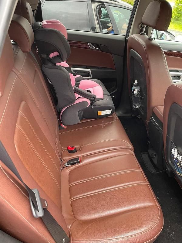 Gebraucht Opel Antara 183 PS (134 kW) 2015 Schwarz SUV