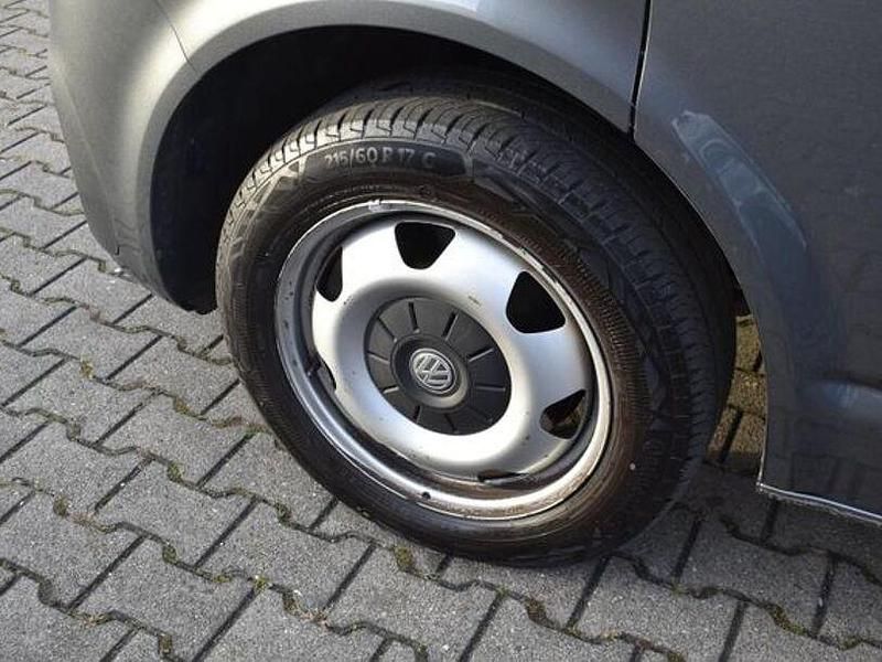 Gebraucht VW Multivan 150 PS (110 kW) 2021 Indiumgrau metallic Van