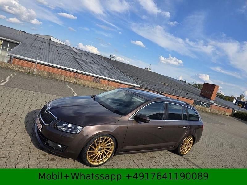 Braun Gebraucht 2016 Skoda Octavia Style Kombi | 9.999 € (Superpreis) - Bild 1/4